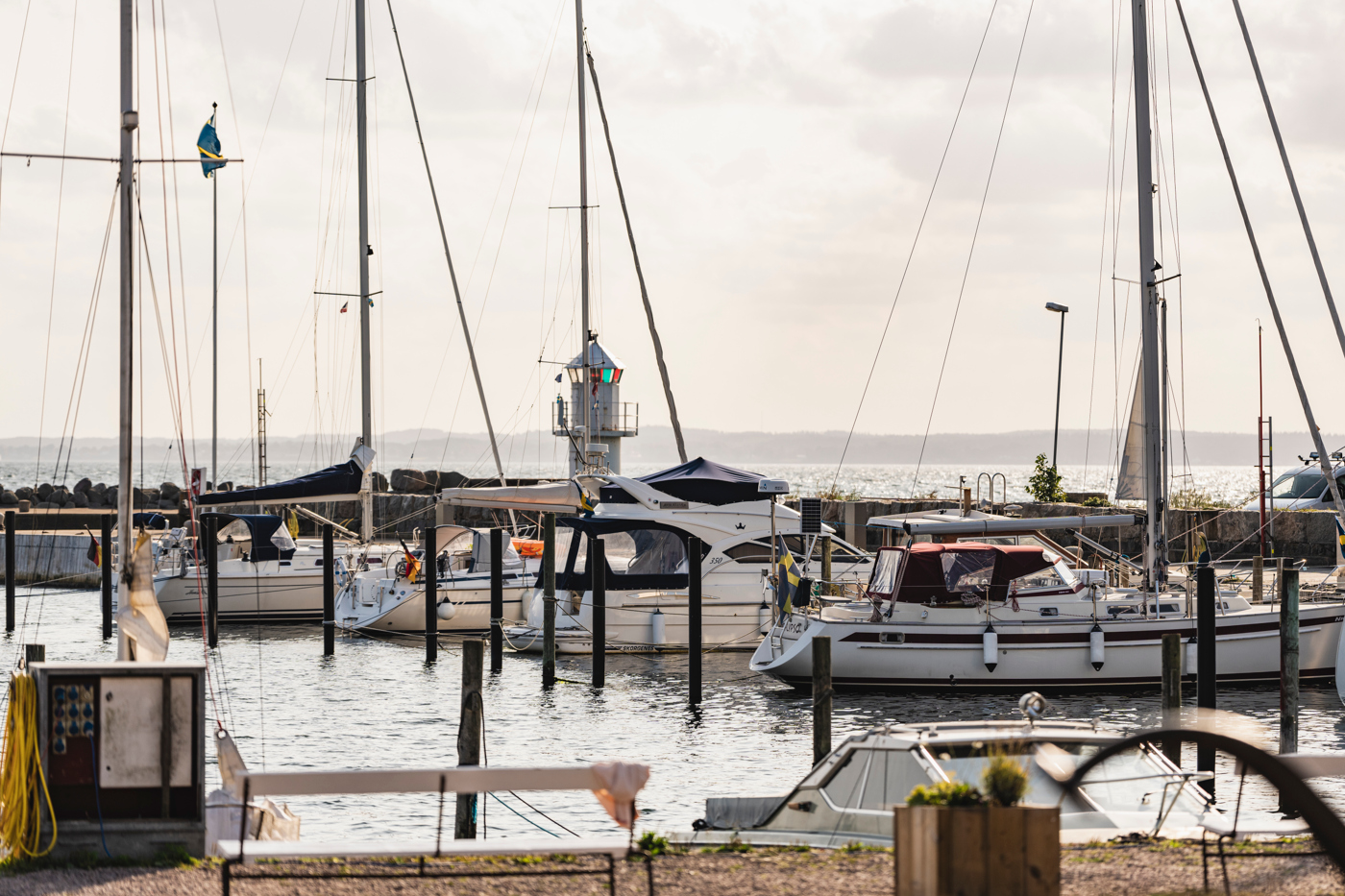 Båtar i en hamn