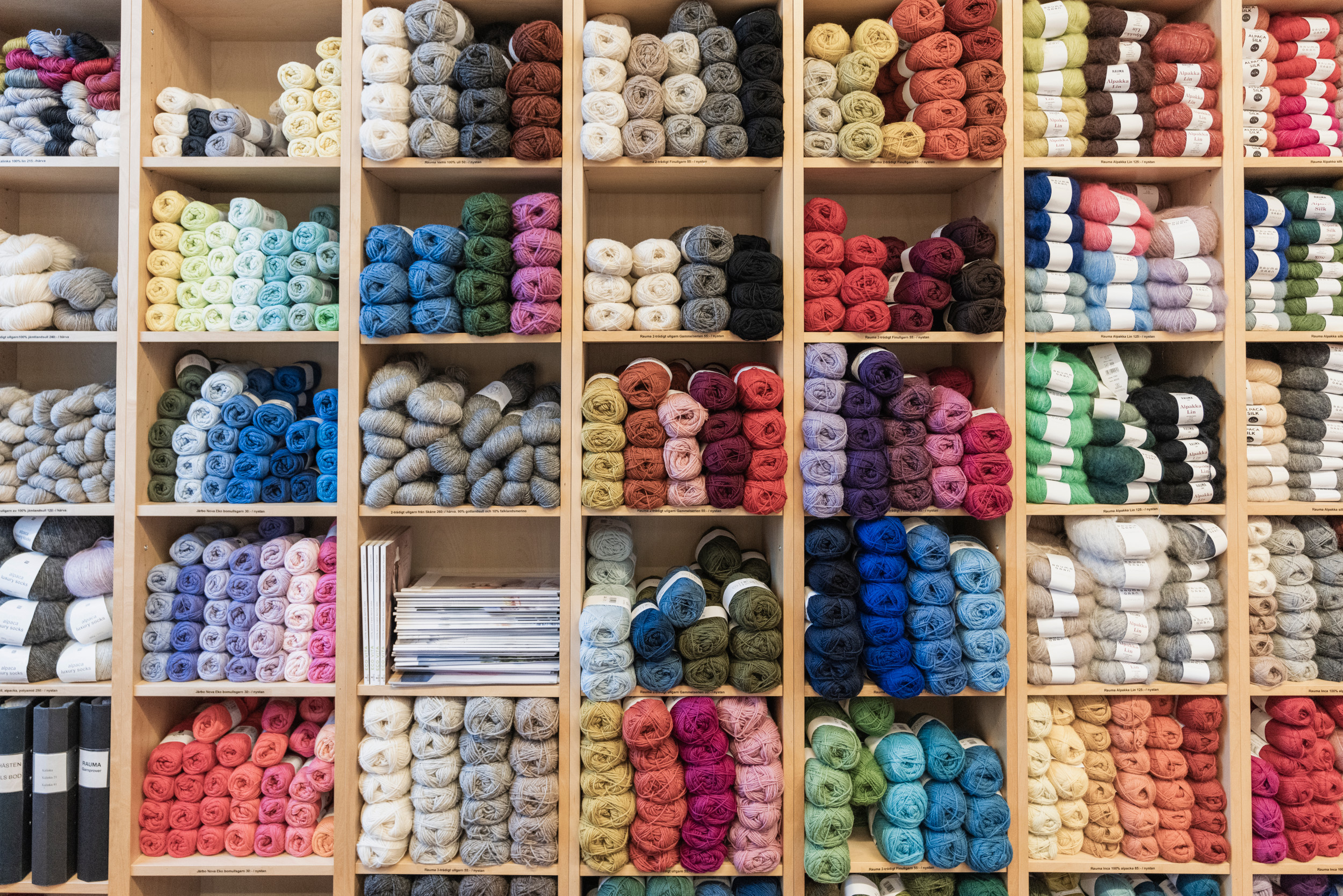 En kvinna på Hemslöjden