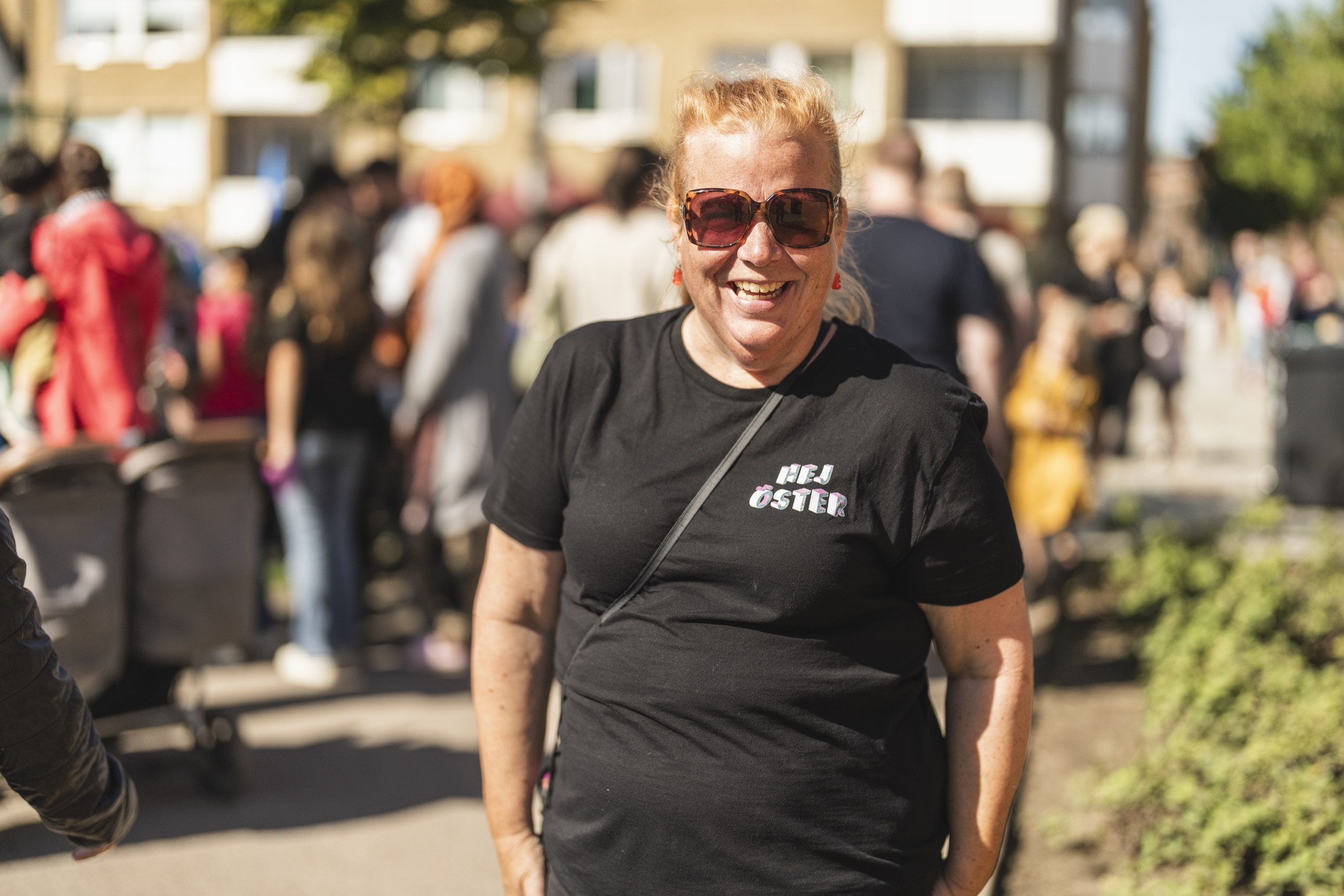 Ameli ler mot kameran