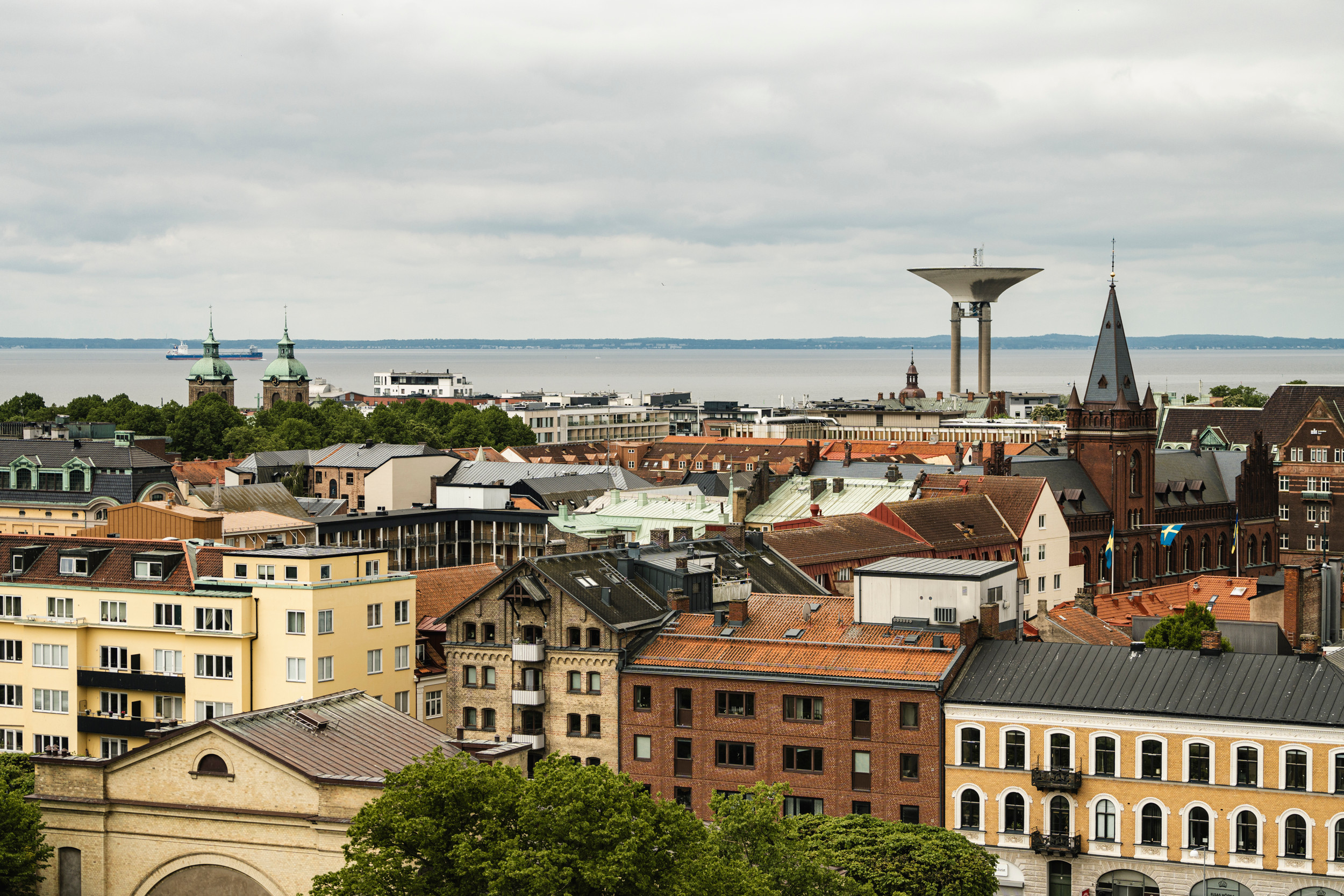 Man ser Landskronas hus från ovan
