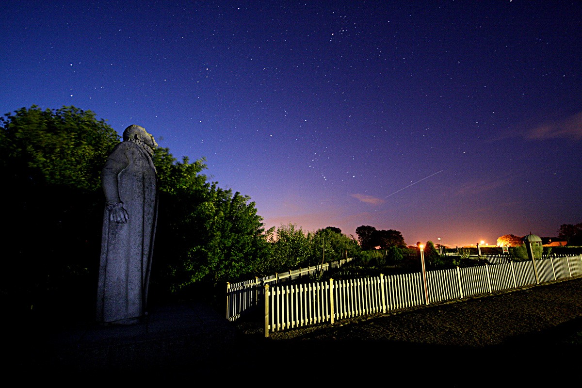 Tycho Brahe by night