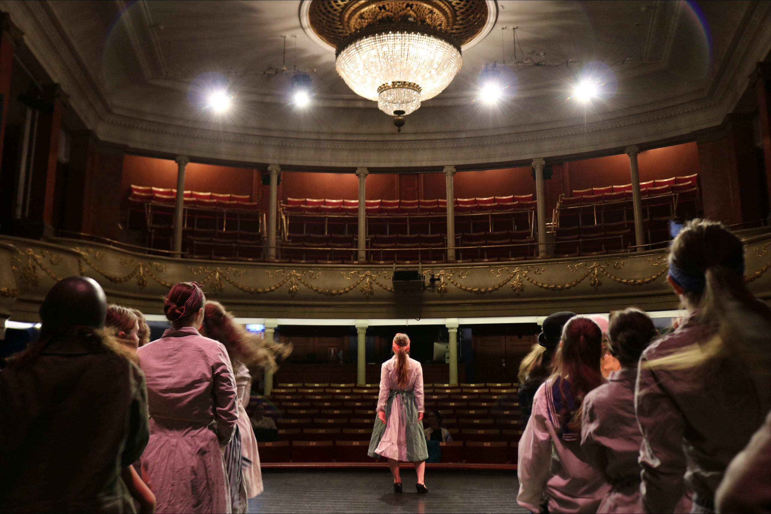 Eld och Djupa vatten