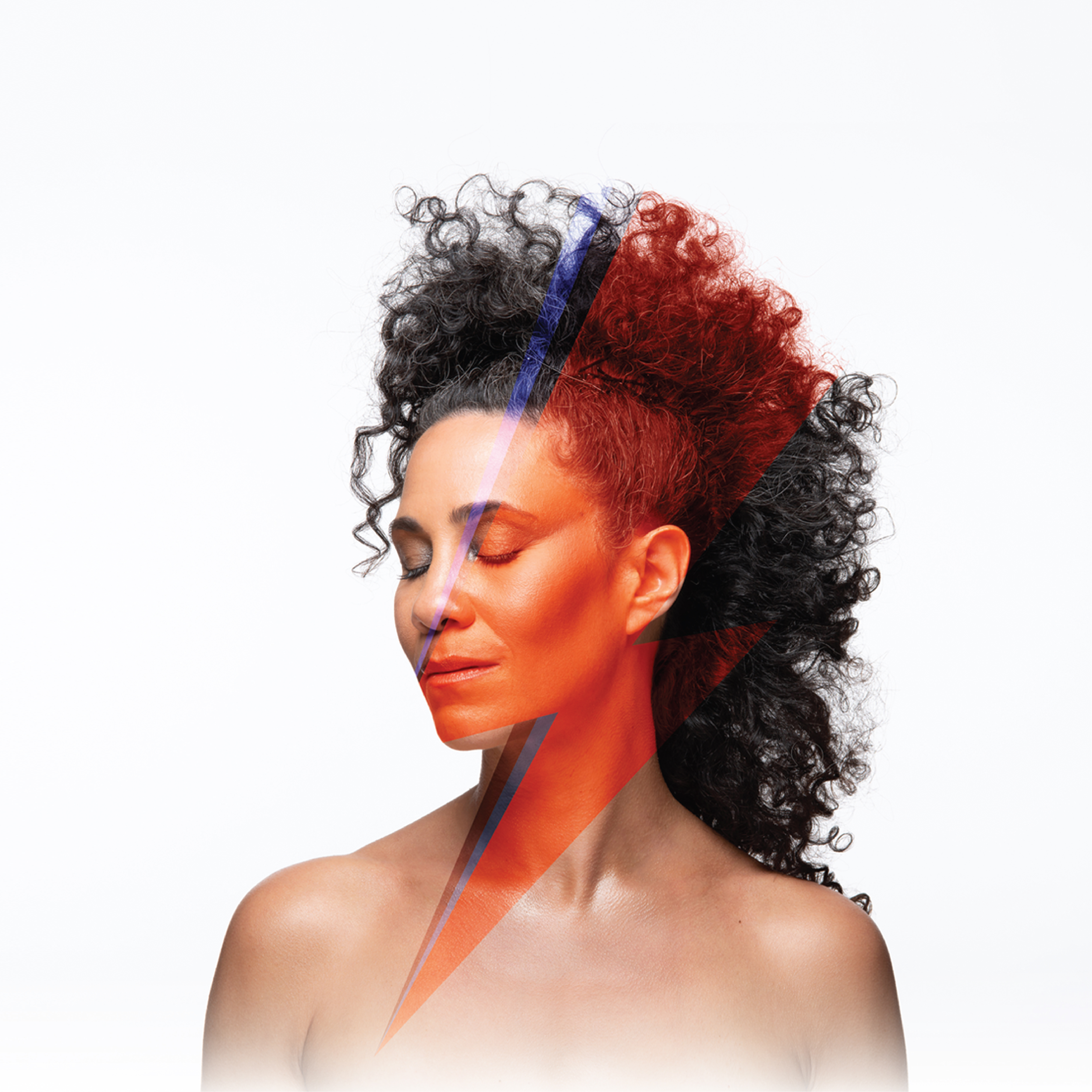 Miriam Aïda – Loving the Hero